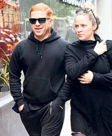 6794a93ce05da120__w1200xh726