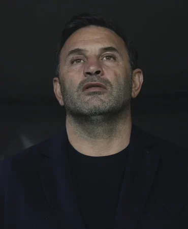 67a11f594d68a176__w1200xh800