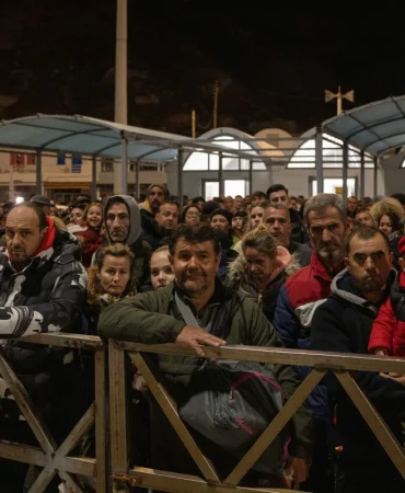 67a30674a88b1124__w1200xh800