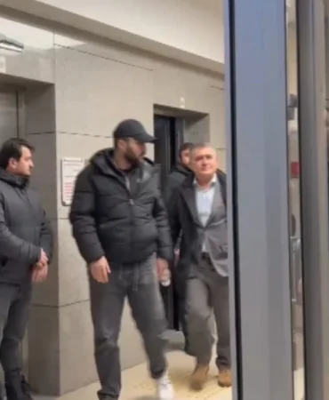 67b5f20d1d8b8606__w1200xh751