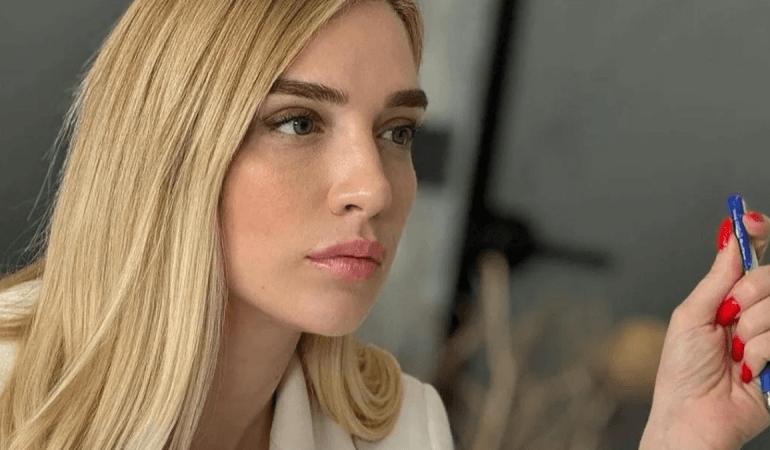 Cansu Canan Özgen’i Dolandıran Kişiye Hapis Cezası! 450 Bin Liralık Vurgunun Kararı Açıklandı