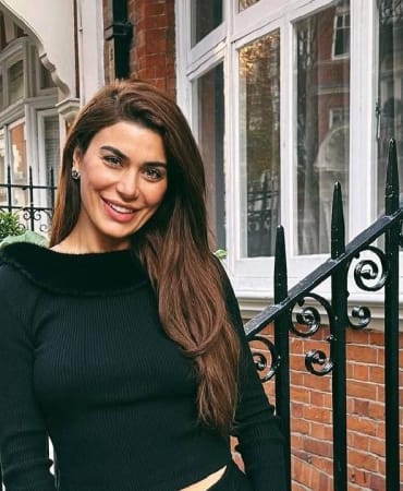 ebru-sanci-ozturk-ingilterede-market-gezdi-gosterdigi-uzumun-fiyatini-gorenler-soke-oldu-yok-artik-17382190144398