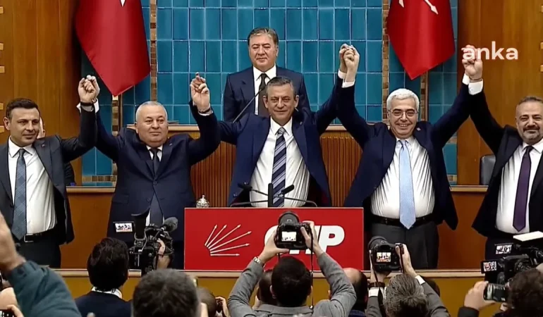 Enginyurt ve Uzun CHP’ye Katıldı