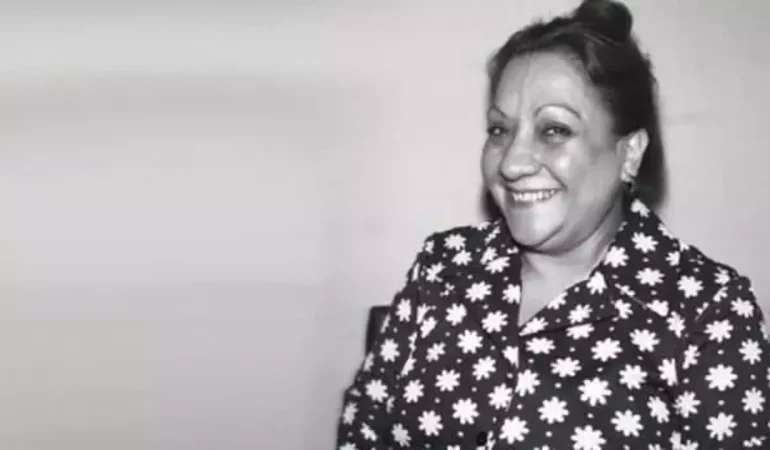 ADİLE NAŞİT VE KEMAL SUNAL’A HAKARET! KAYA HAKKINDA KARAR VERİLDİ