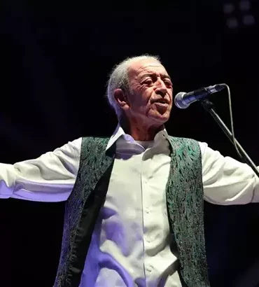 67c48ec97c79dbd7467ba44e