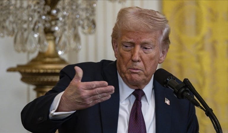 TRUMP UKRAYNA’YA ASKERİ YARDIMI KESTİ!