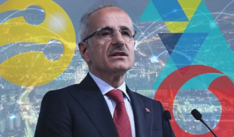 BAKAN URALOĞLU, DEPREM SONRASI HİZMET VERMEYEN GSM OPERATÖRLERİYLE TOPLANTI YAPACAK