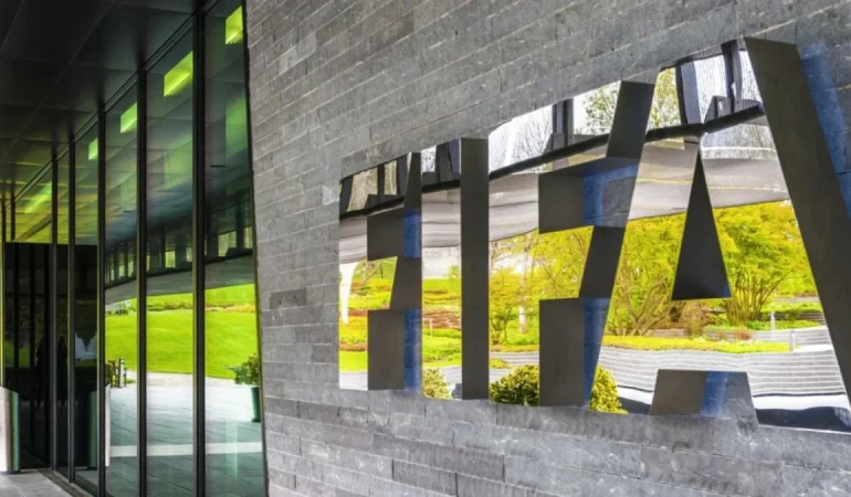 FIFA’DAN TÜRK FUTBOLUNA ŞOK!