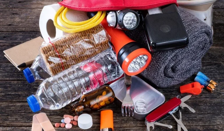 DEPREM ÇANTASINDA NELER OLMALI? UZUN ÖMÜRLÜ GIDALAR VE STRATEJİK KONUM UYARISI