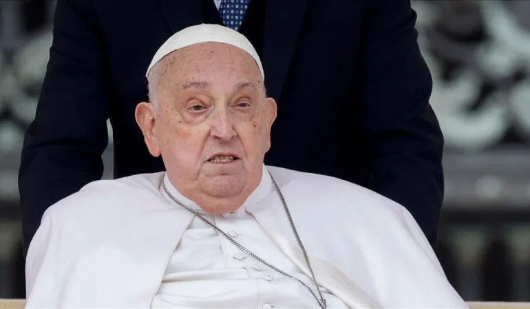 PAPA FRANCISCUS VATİKAN’A DEĞİL ROMA’YA GÖMÜLECEK