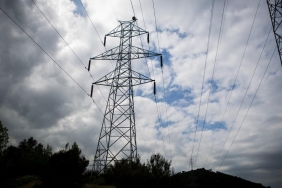 ispanya-elektrik-kesinti-sebebi