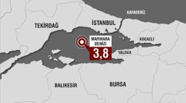 0x0-45lik-mine-tugayin-genclik-sirri-ne-haftada-2-kez-bu-3lu-karisimi-yuzune-suruyor-tek-bir-kirisigi-yok-1722173509026