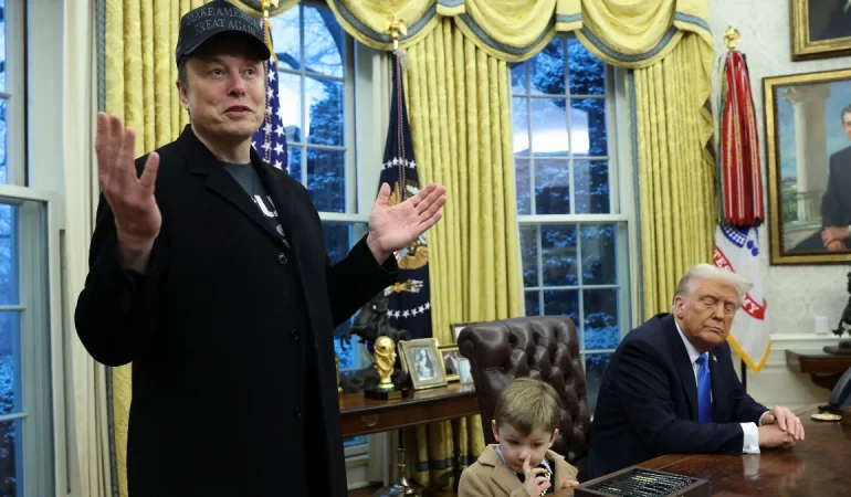 ELON MUSK, DONALD TRUMP’IN KABİNESİNDEKİ GÖREVİNDEN AYRILDI