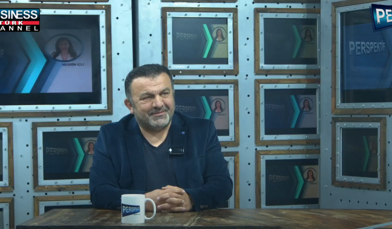 CEVDET ÖZTÜRK: SAĞLIK YAZILIMINDA TÜRK MÜHENDİSLİĞİ DÜNYAYA YÖN VERİYOR