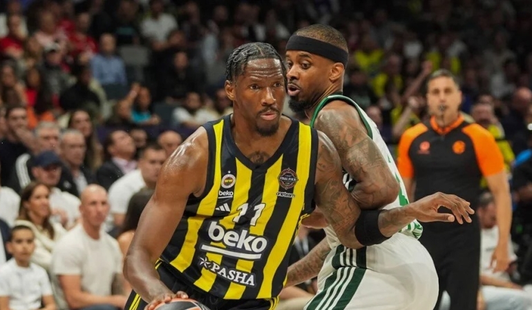 FENERBAHÇE BEKO FİNALDE! PANATHINAIKOS’U DEVİREREK EUROLEAGUE’DE TARİH YAZDI
