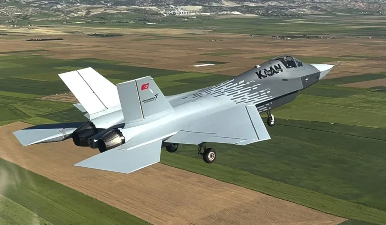 KAAN SAVAŞ UÇAĞINDA GERİ SAYIM: YENİ PROTOTİPLER YIL SONUNDA GÖKYÜZÜNDE!