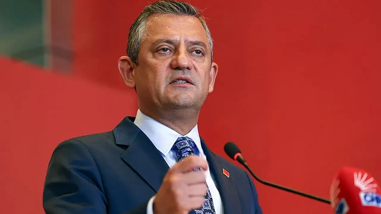 ozgur-ozel-den-asgari-ucret-ci_1731412719_UC8WvT