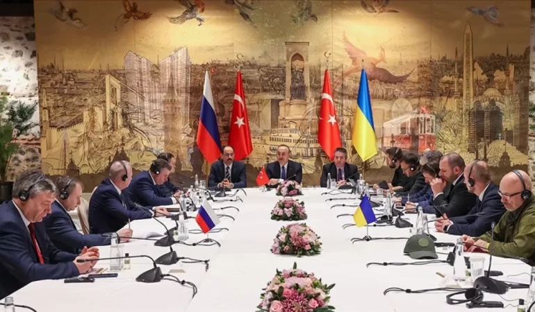 RUSYA VE UKRAYNA 3 YIL SONRA YENİDEN AYNI MASADA