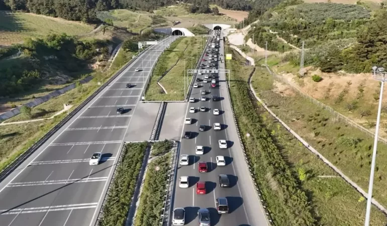 OTOYOL ÜCRETLERİNE OTOMATİK ZAM GELİYOR