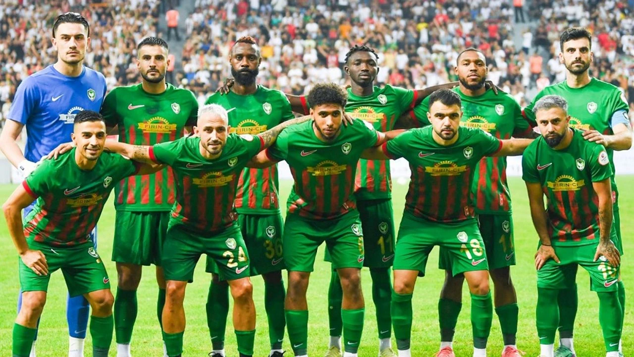 amedspor-diyarbakir-stadyumu-1-lig-fotografi