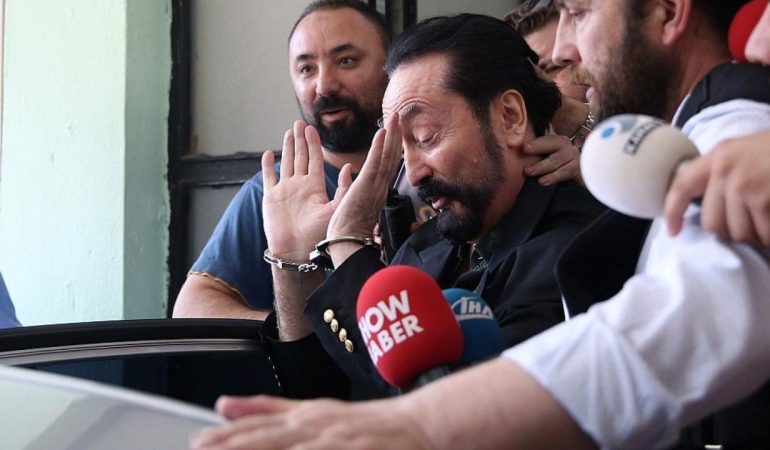 Adnan Oktar’a Bir Yeni Dava Daha: Paranın Kaynağı Ortaya Çıktı!