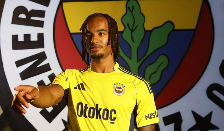 FENERBAHÇELİ OYUNCU ARCHIE BROWN’IN ACI DOLU HİKÂYESİ: HAYATININ AŞKI DOĞUM YAPARKEN VEFAT ETTİ!