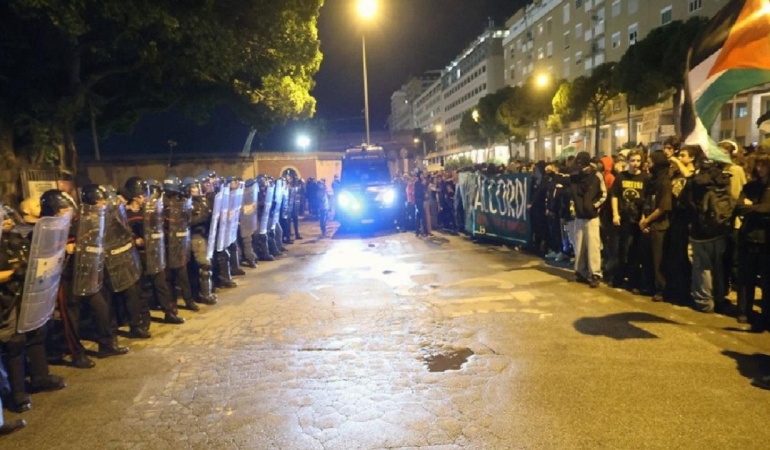 Avrupa’da Sumud Filosu Dayanışması: Meydanlar Doldu