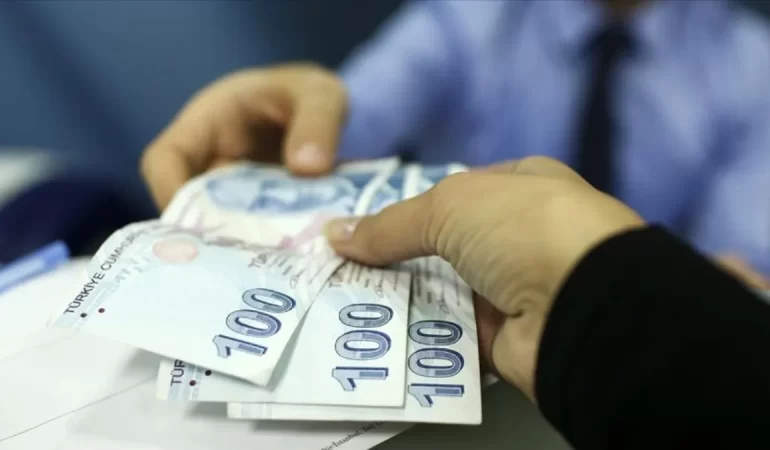 Öğrenciler için müjde: GSB Burs ve Öğrenim Kredisi başvuru sonuçları açıklandı, Onay için son tarih yaklaşıyor