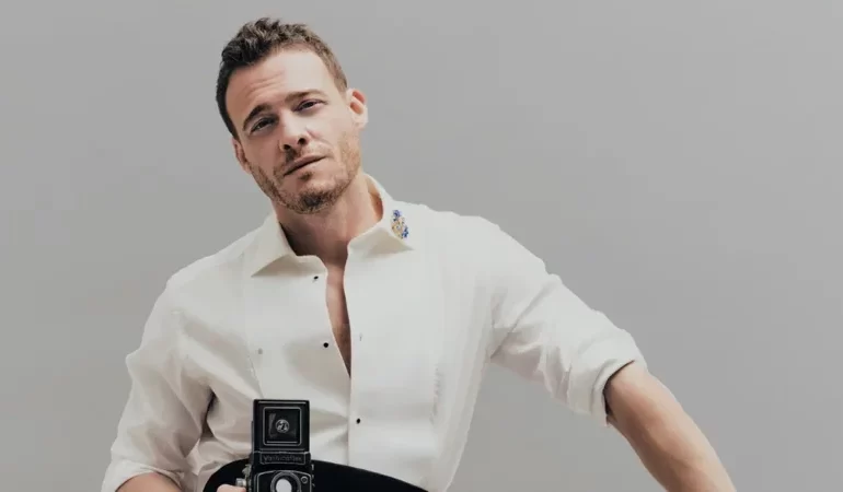 KEREM BÜRSİN YENİ AŞKINI İLAN ETTİ