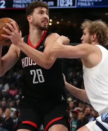 alperen-sengun-memphis-grizzlies-karsisinda-sov-yapti-u61i