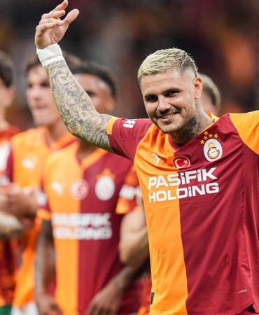 mauro-icardi-krizi-artik-iyiden-iyiye-can-sikiyor-kulupte-ortalik-yikildi-oyle-bir-sey-yapti-ki-6f2acc