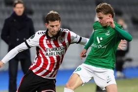 samsunspor-izlandadan-puanla-dondu-kirmizi-beyazlilar-breidablik-ile-2-2-berabere-kaldi-9cqp