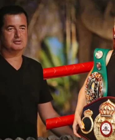 turkiyein-nakavt-kralicesi-milli-boksor-seren-ay-cetin-survivorda-acun-ilicali-onuncu-bombayi-da-patlatti-zwu7