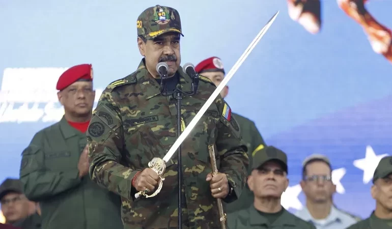 TRUMP’TAN MADURO’YA SERT MESAJ: “ÜLKEYİ TERK ET, GELECEĞİNİ KORU” ÇAĞRISI DÜNYA GÜNDEMİNDE