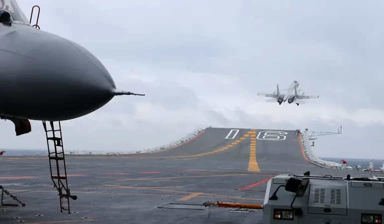 ÇİN’İN PASİFİK’E ASKERİ YIĞINAĞI: JAPONYA İLE ARTAN GERİLİMİN ORTASINDA 100’E YAKIN SAVAŞ GEMİSİYLE STRATEJİK GÖSTERİ