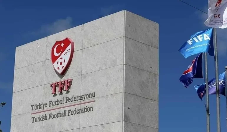 PFDK 224 FUTBOLCU VE 24 HAKEM İÇİN ÇOK KONUŞULACAK CEZA KARARINI AÇIKLADI: BAHİS SORUŞTURMASINDA BÜYÜK YAPTIRIMLAR