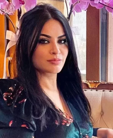 e9a8e268-2e1d-4bff-abb7-3974ce292132