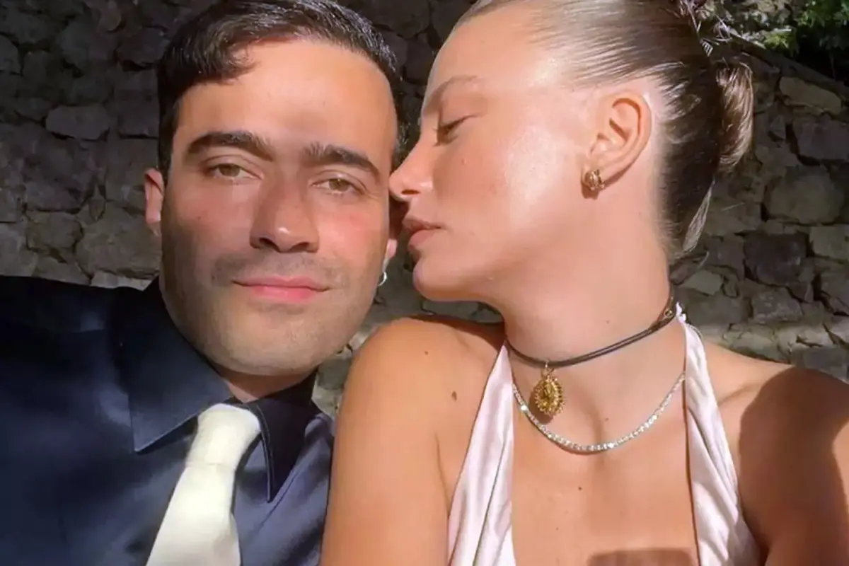 serenay-sarikaya-dan-mert-demir-le-sevgililer-18376653_9113_amp